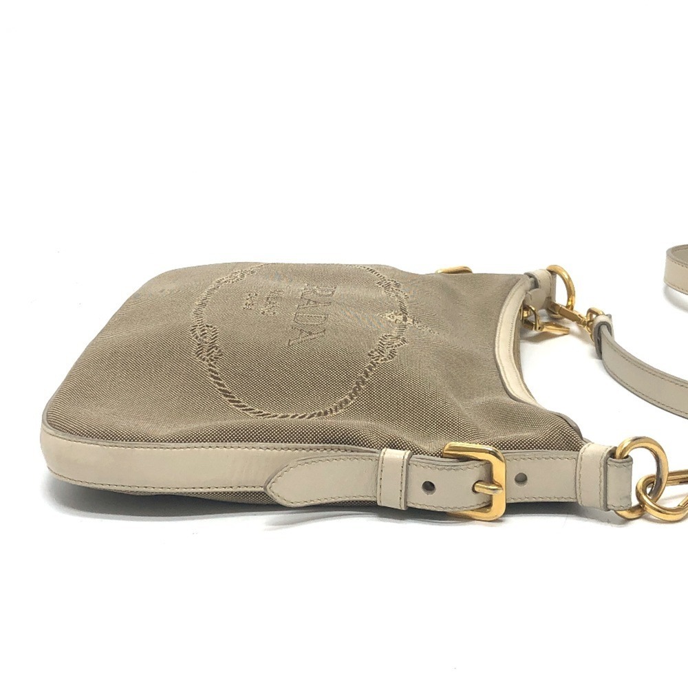PRADA Cream Leather Shoulder Bag - Picture 4 of 16